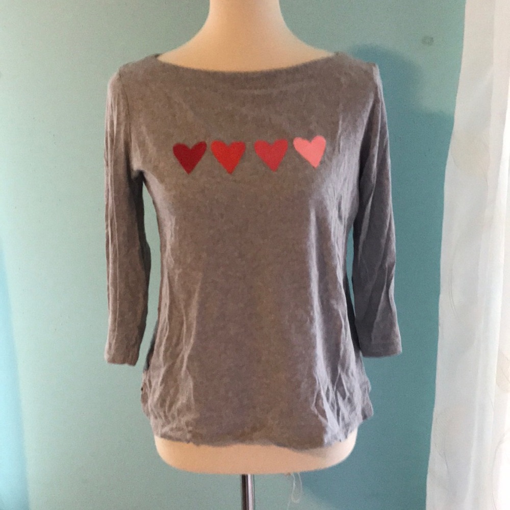 LOFT Valentines Day Grey Mid-Sleeve Tee